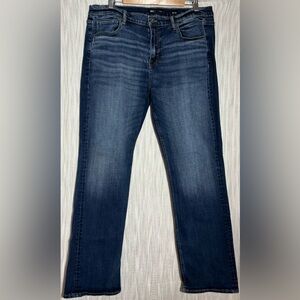 BKE Men's Straight Blue Jeans